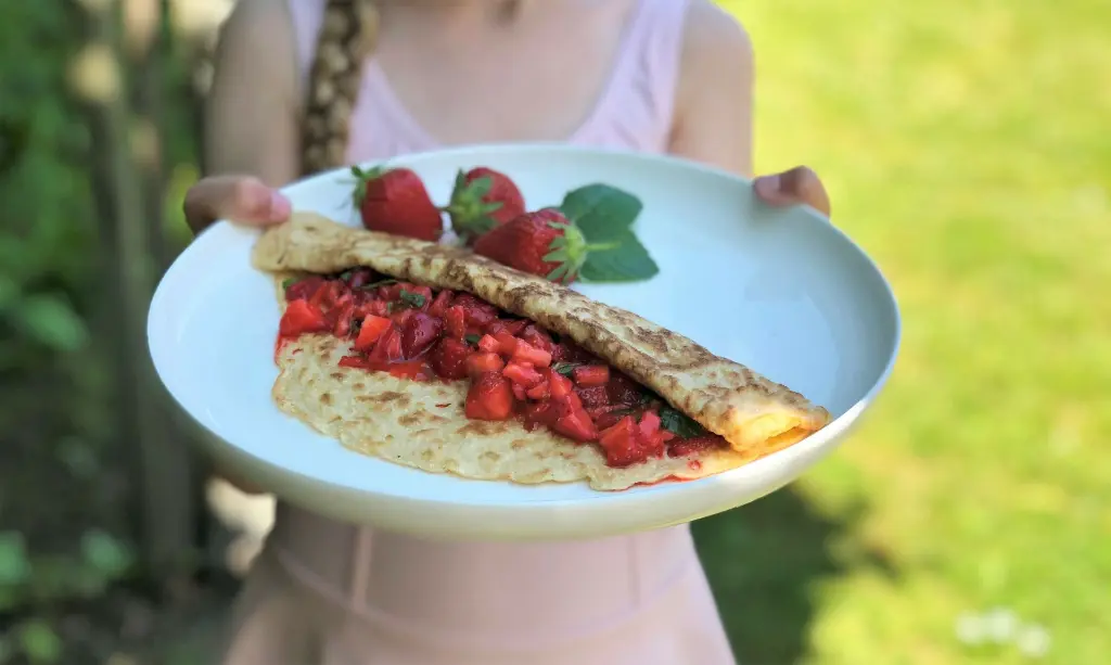 Pannenkoeken met aardbeien.webp